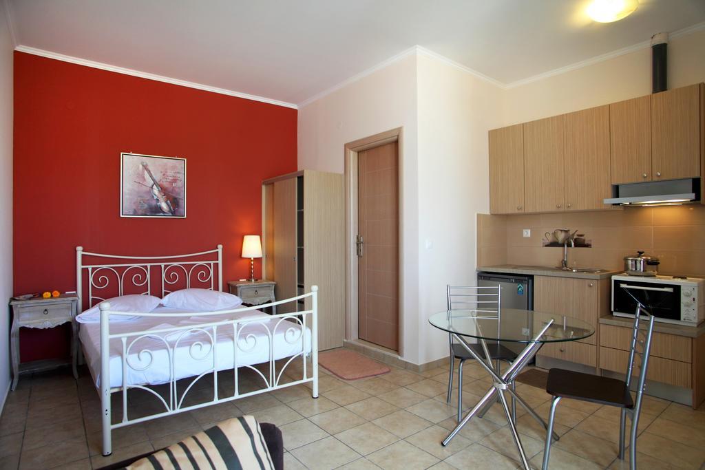 Apartments Avra Kalligoni Habitación foto
